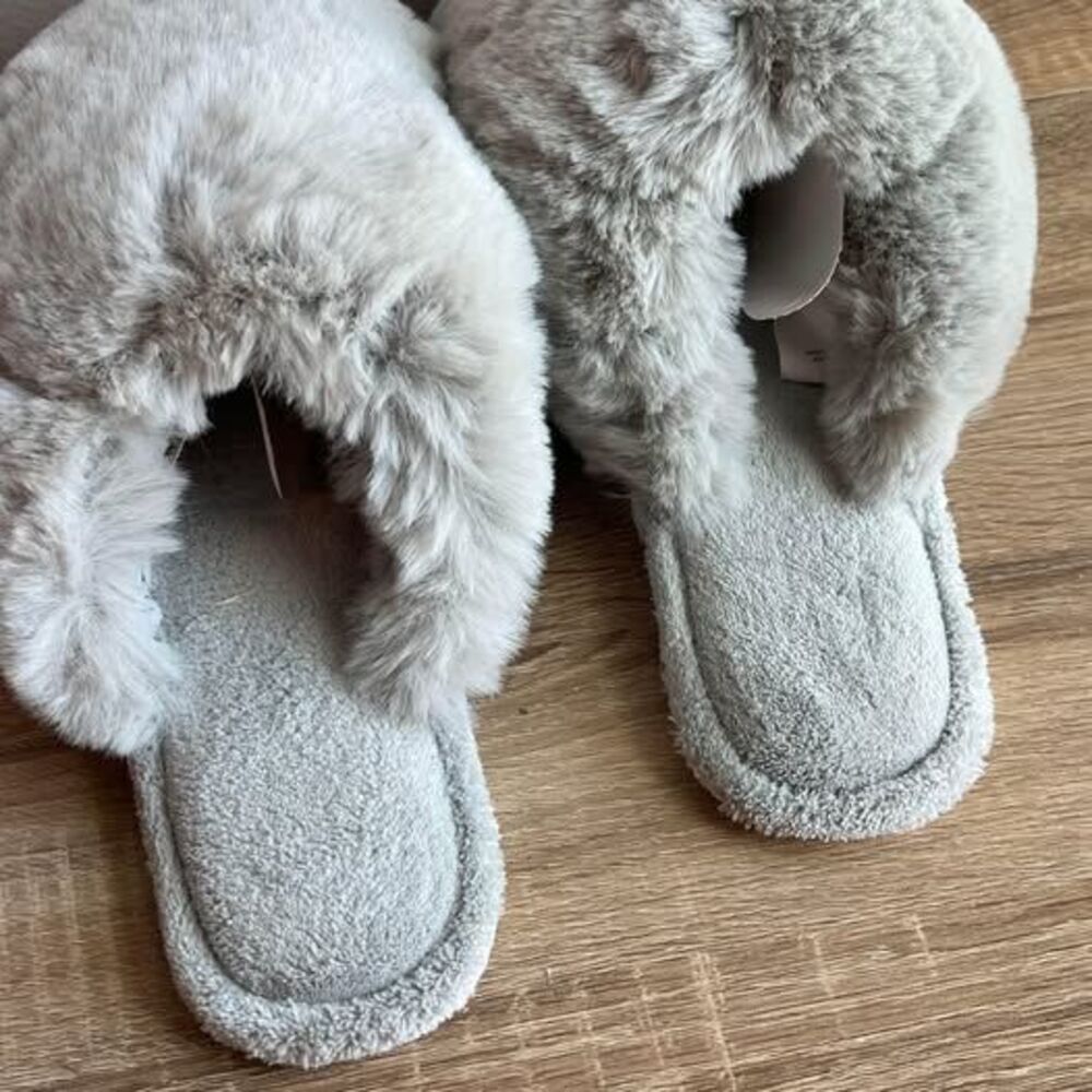 Pottery Barn ALPINE Women's Slippers NWT - Picture 3 of 10